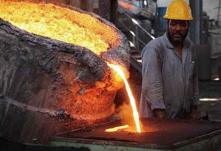 用于电弧炉（EAF）的 UHP 600x2400mm 石墨电极